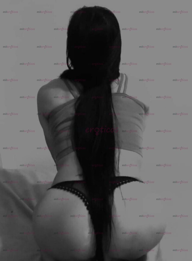 FOTOS DE POLLA CARITA DE ANGEL CON PORTE Y ETIQUETA SOLO GLAMOUR Y ELEGANCIA