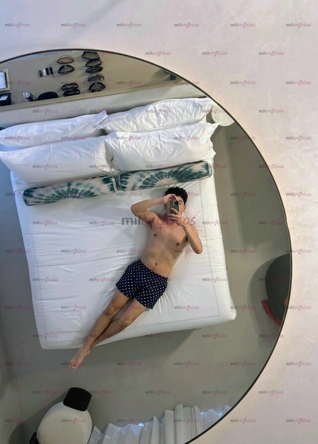 FOTOS DE UN DELICIOSO MASAJE RELAJANTE O ERÓTICO CUERPO A CUERPO TOTALMENTE DESNUDO