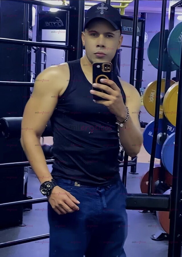 FOTOS DE VENEZOLADO DOTADO EN MEDELLÍN 23CM EXCELENTE TRATO