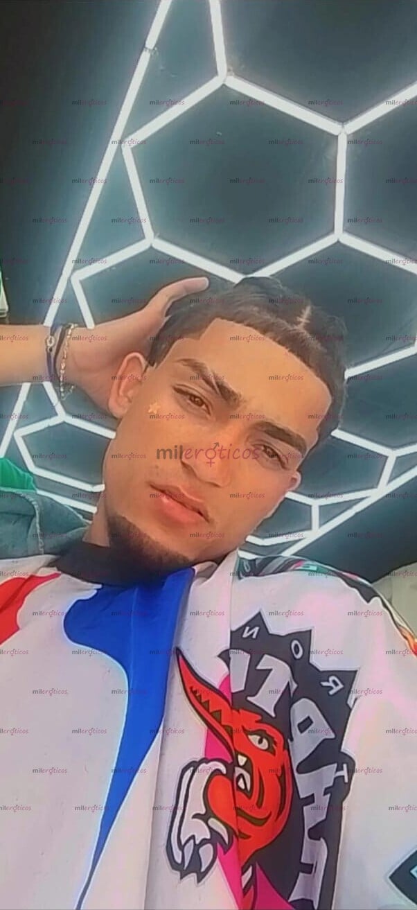 FOTOS DE CUBANO JOVEN DOTADO XL EN TU CIUDAD CON GANAS DE FOLLARTE ASTA.