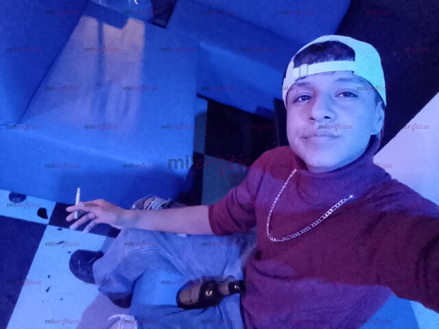 FOTOS DE JOVEN COMPLACIENTE VERSÁTIL CON SITIO AVECES