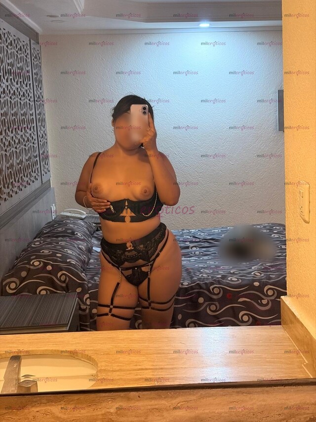 FOTOS DE PUTITA BIEN CALIENTE EN ESPERA TU VERGA VENOSA Y GORDA