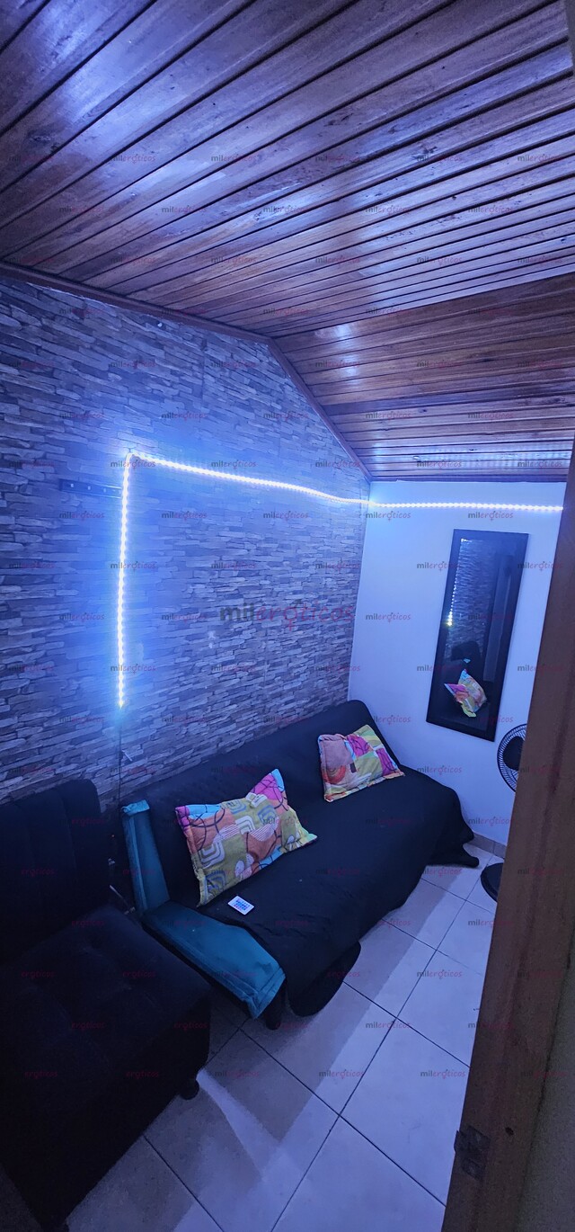 FOTOS DE BUSCAMOS CHICAS DE 18 A 35 AÑOS PARA TRABAJAR