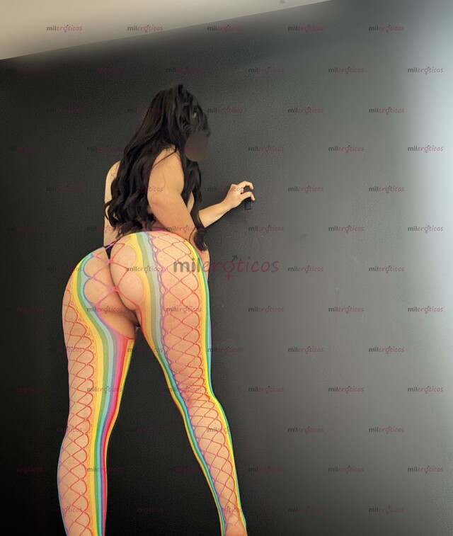 FOTOS DE KALI JOVENCITA DE 22 AÑOS, MUY BONITA Y CON UN CULO BIEN RICO.