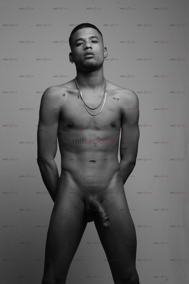 FOTOS DE ACTIVO MACHO VERGON EXTRANJERO NUEVO EN LA CMDX.