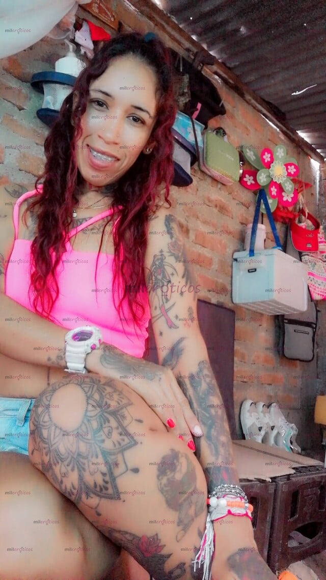 FOTOS DE MORENA TATUADA PELIROJA EXOTICA VETERANA DISPUESTA A COMPLACER TUS DESEOS SEXUAL
