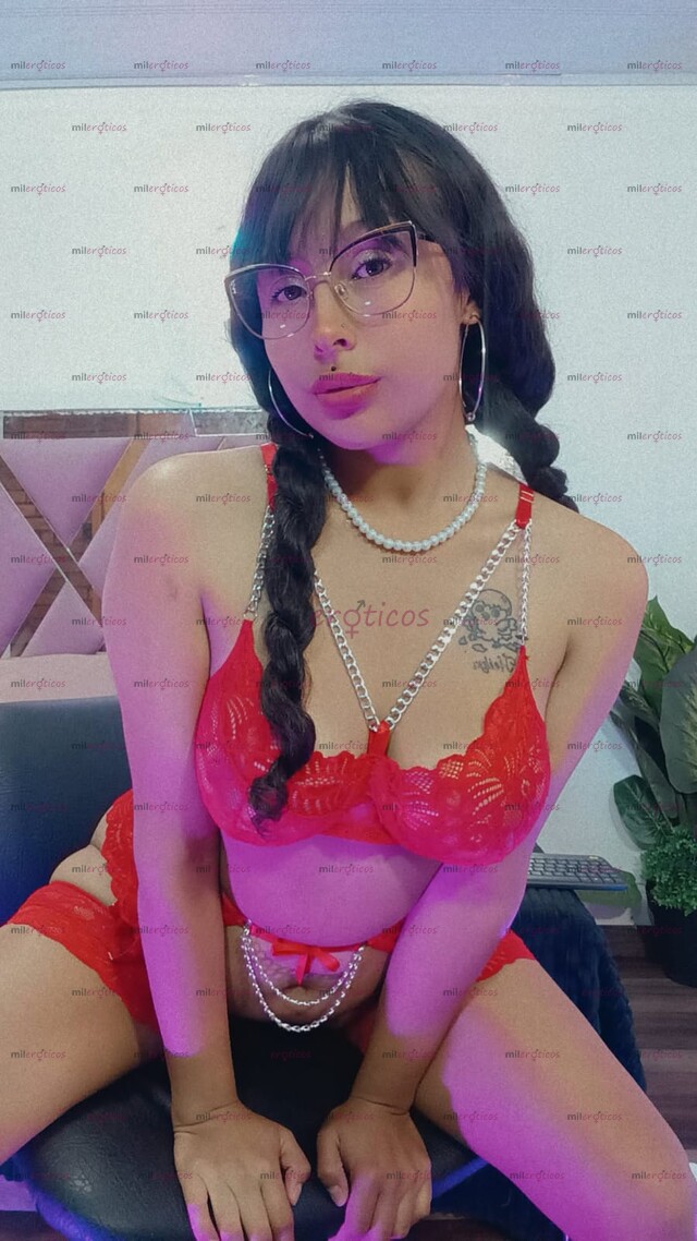 FOTOS DE MORENITA UNIVERSITARIA TOTALMENTE NATURAL Y NINFÓMANA