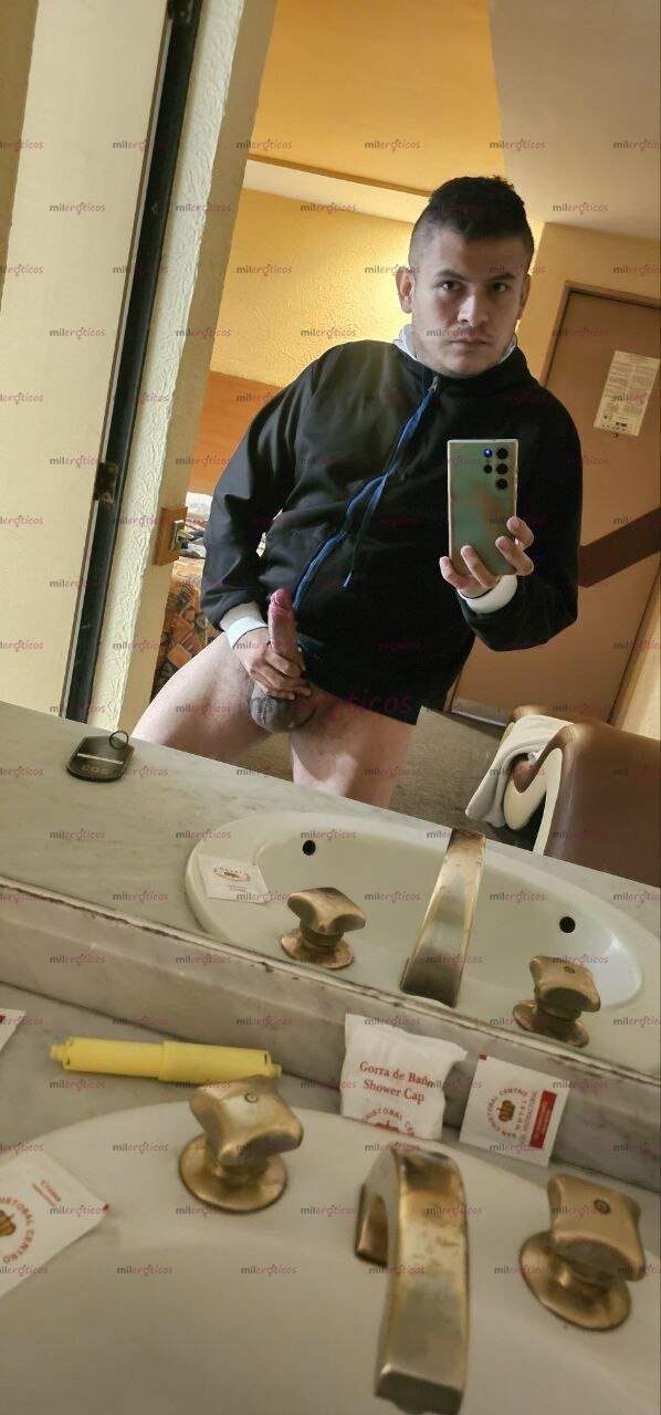 FOTOS DE ATIENDO MUJERES CALIENTES TENGO 21 CM DE VERGA