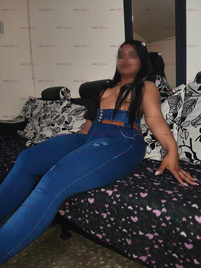 FOTOS DE PELINEGRA CON UN CULO DELICIOSO Y VAGINA APRETADITA