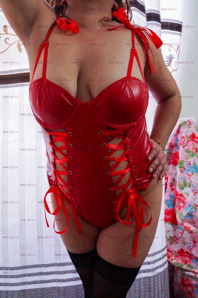 FOTOS DE DANNA NENA SÚPER GOLOSA Y TETONA ESPERANDO CONOCERTE VEN A METERME TODA LA VERGA