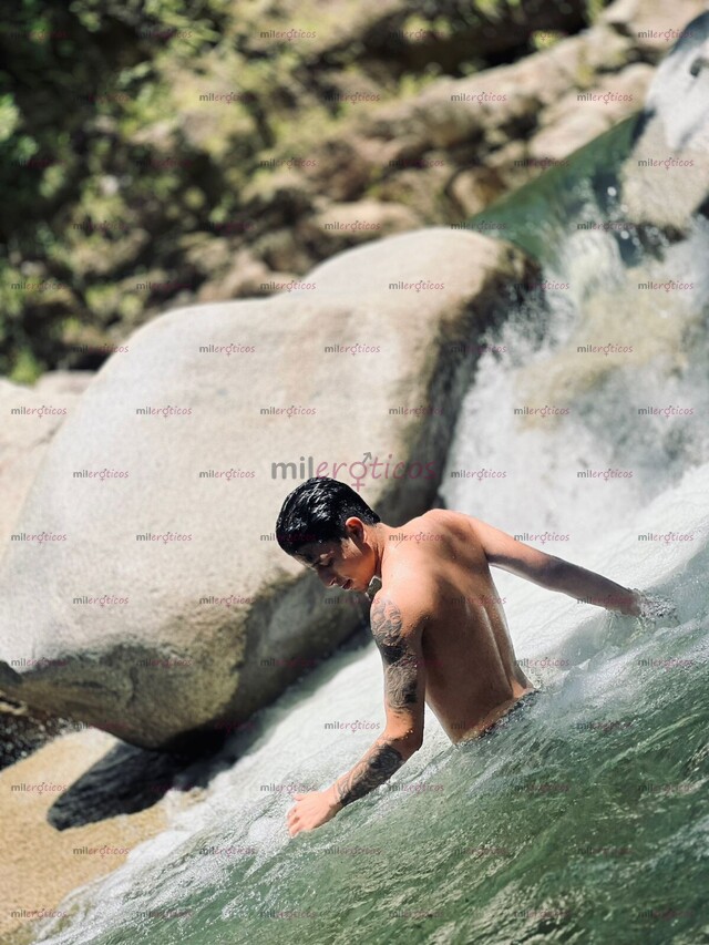 FOTOS DE POLLO VERGON, MENTE ABIERTA Y CON MUCHAS GANAS DE FIESTA