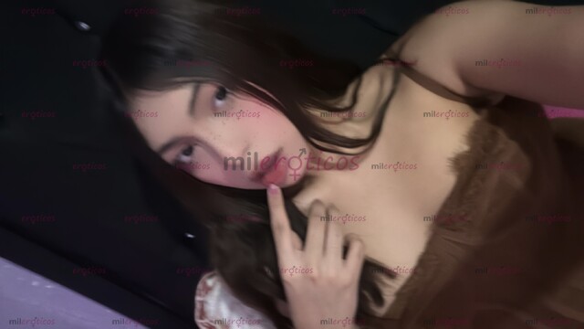 FOTOS DE AMBOS ROLES, SI TE GUSTAN FEMENINAS YO SOY TU MEJOR OPCIÓN