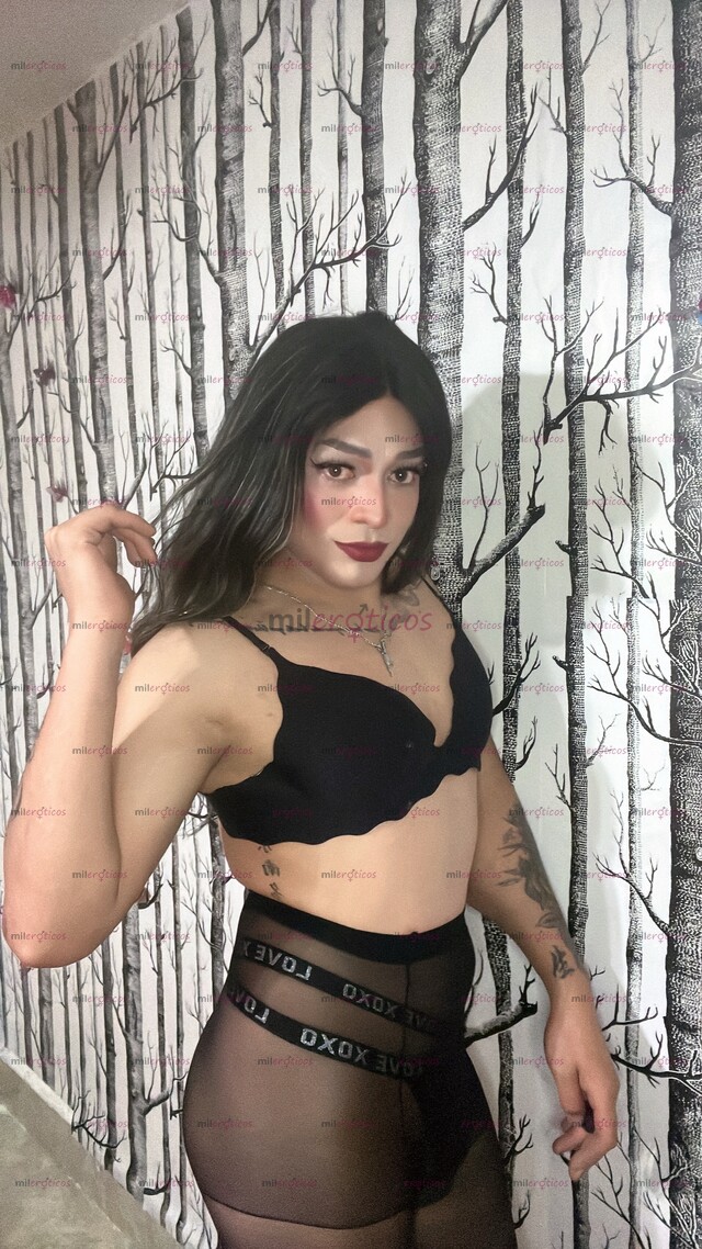 FOTOS DE MICHELLE, SUPPER CACHONDA EN LA CAMA, HAGO SEXO CON ESTILO MUI PORNOGRAFICO