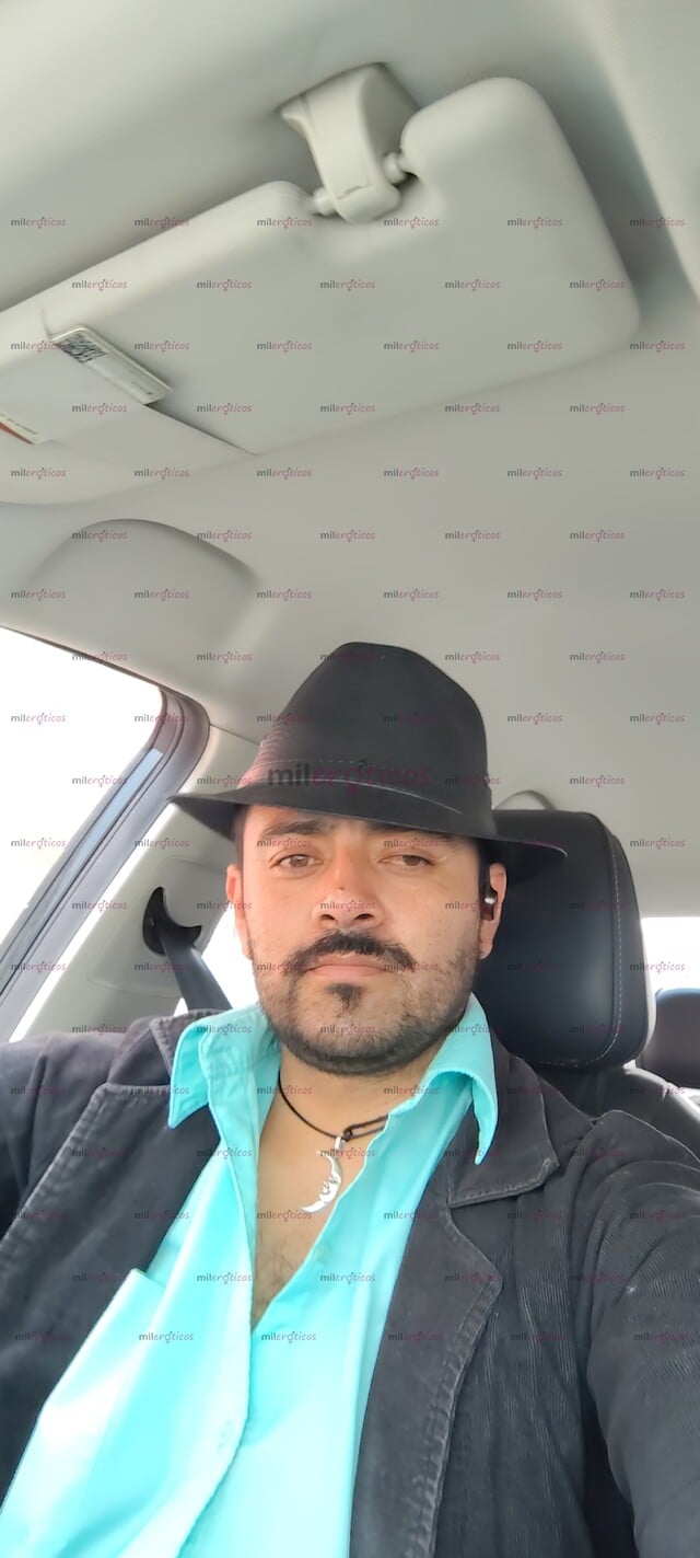 FOTOS DE DISCRETO Y COMPLACIENTE AMANTE DEL BAILE