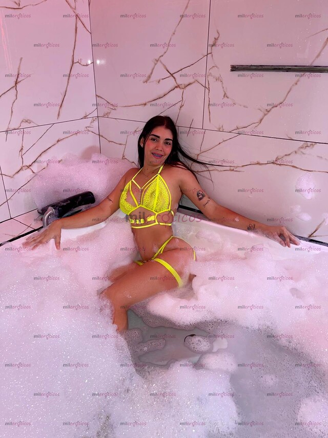 FOTOS DE SOY CANDY UNA HERMOSA MONITA MUY COMPLACIENTE 60K HORA