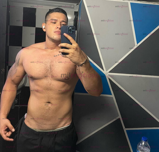FOTOS DE TU MEJOR ELECCION UN SCORT PAISA VERGON CON MUCHAS GANAS DE PASARLA BIEN .