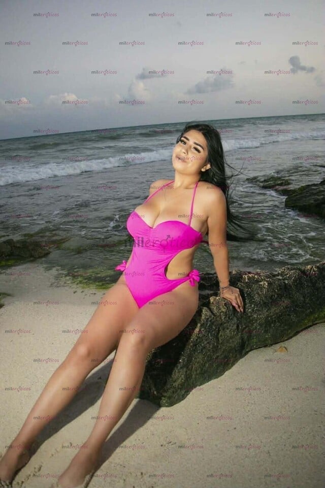 FOTOS DE ENCANTADORA ESCORT JOVEN QUE TE HARÁ VIVIR UNA EXPERIENCIA ESPECIAL