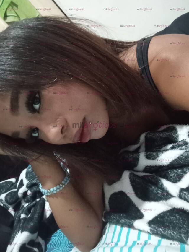 FOTOS DE MORENA, ALTA, SEXI, COQUETA, SERVICIAL E EXTROVERTIDA