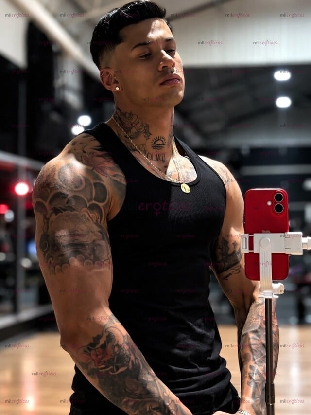 FOTOS DE EXCLUSIVO PAREJAS. CANDENTE MAN 1:90 CON TODA LA ENERGÍA PARA SATISFACER