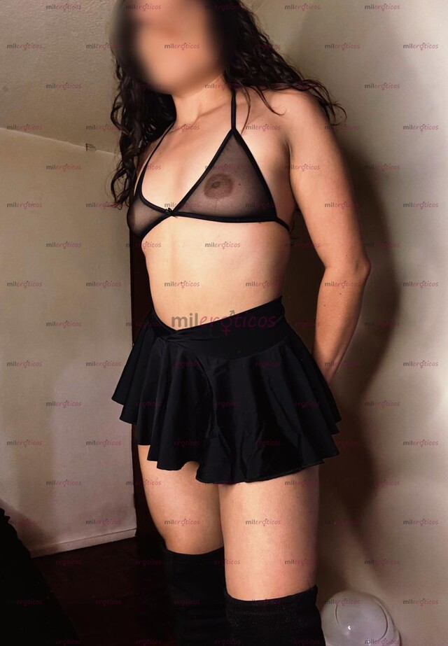 FOTOS DE VEN Y COMETE ESTÁ PUCHITA SÚPER MOJADITA Y ESTRECHITA, CON UN RICO ORAL !