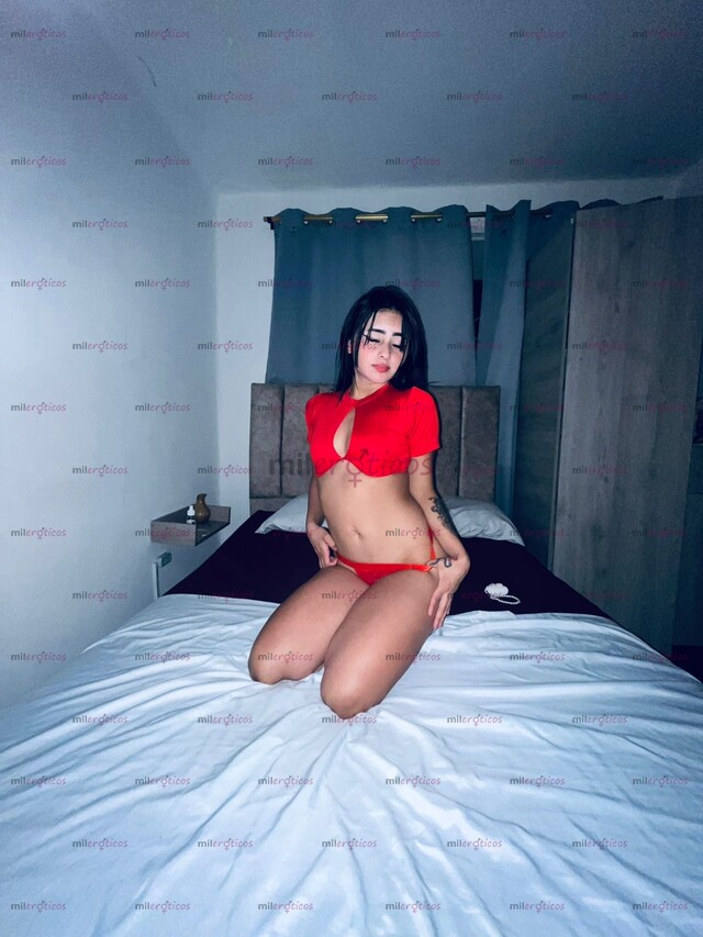 FOTOS DE SOY EMILY DELGADA MORBOSA TENGO 18 AÑOS SENSUAL