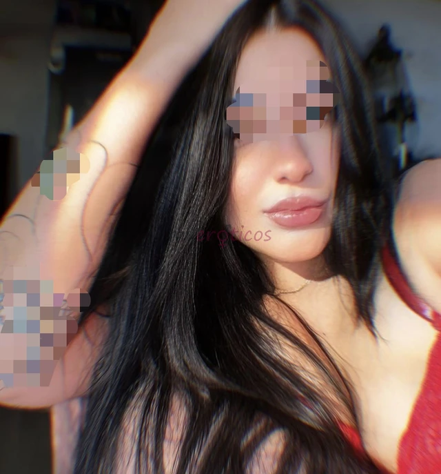 Bienvenido a mi anuncio mi corazon yo me llamo charlot y soy una scort muy hermosa de tez blanca con rostro angelical tengo 25 anitos y un rico culo q...