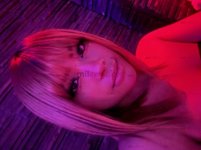 FOTOS DE HOLA SOY REBECA TENGO 19 AÑOS, ESPERO SEA LO QUE BUSCAS