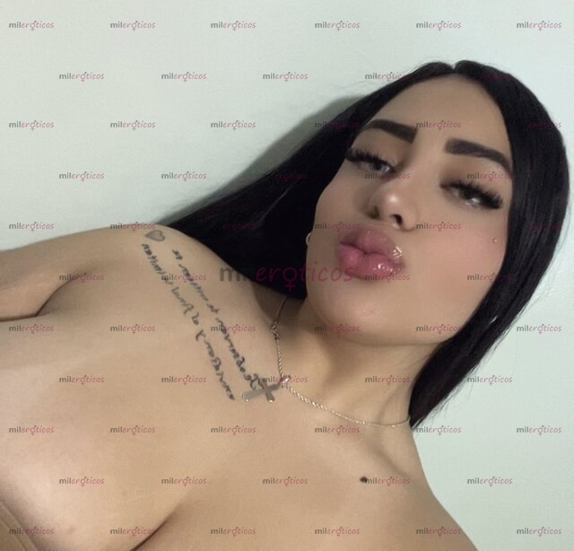 FOTOS DE 20 AÑITOS ESTOY MOJADA DE DARME TANTO DEDO VEN PAPI Y MÉTEME LA VERGA