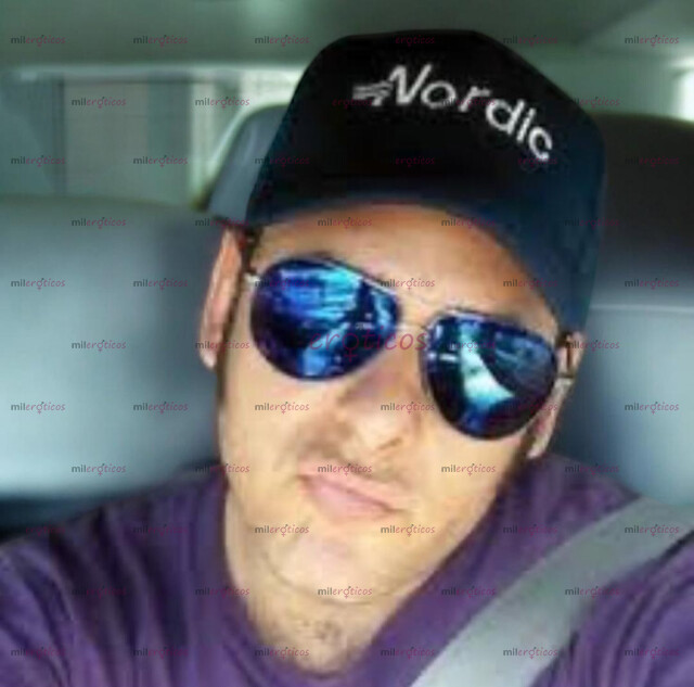 FOTOS DE HOMBRE SENSUAL, ATENTO Y LISTO PARA DISFRUTAR