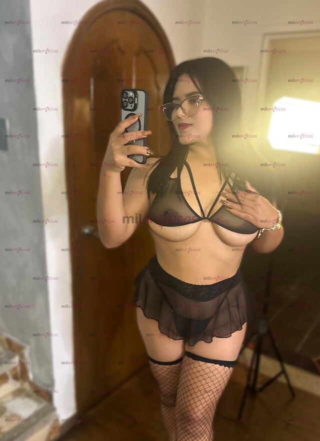 FOTOS DE RICA TETONA, VAGINA APRETADA Y CARNOSA, ALEJA POLLITA SEXOSA