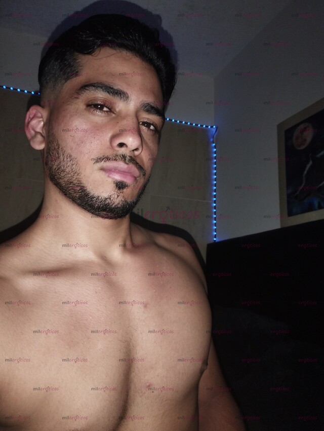 FOTOS DE CHICO MORENO RICO Y MUY SEXY BUEN COLÁGENO SUPER HERMOSOS