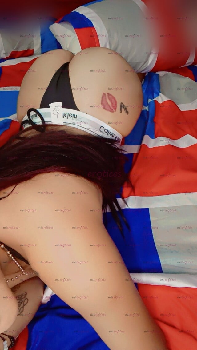 FOTOS DE HERMOSA FLACA AERODINÁMICA DISPUESTA A COMPLACERTE Y PASARLA RICO