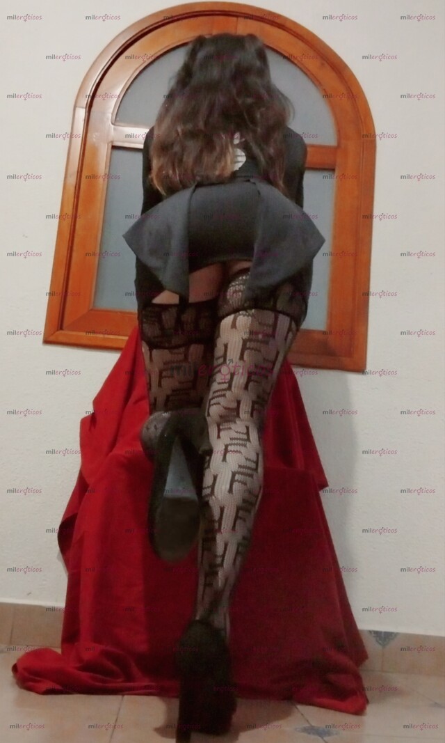 FOTOS DE PARÁ QUE TE QUEDAS CON LAS GANAS?? MEJOR VENTE CONMIGO Y YO TE LAS QUITO!!!