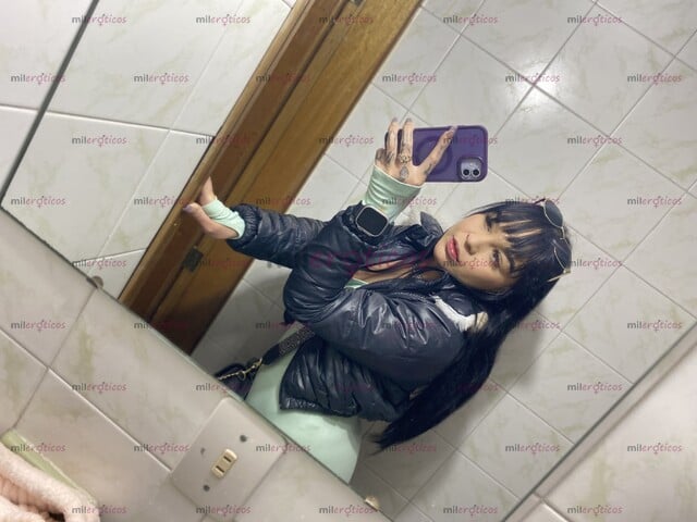 FOTOS DE ESTRECHITA SCORT CON UN QLO DE INFARTO Y TETAS DELICIOSAS AMO QUE ME LA CHUPEN