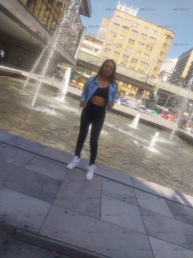 FOTOS DE HOLA SOY NUEVA EN TU CIUDAD ME LLAMÓ MICHELL