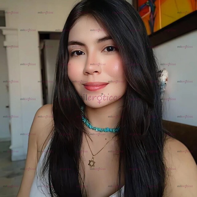 FOTOS DE SARA, LINDA, RUBIA, UNIVERSITARIA DISPUESTA A SER DAMA DE COMPAÑIA