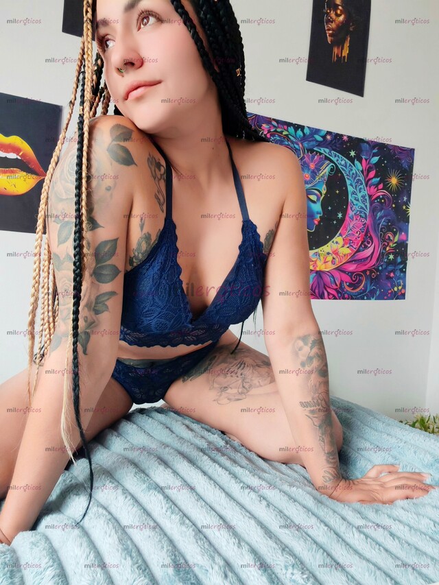 FOTOS DE LINDA UNIVERSITARIA 20, 30 Y MÁS HERMOSA TATUADA Y NATURAL