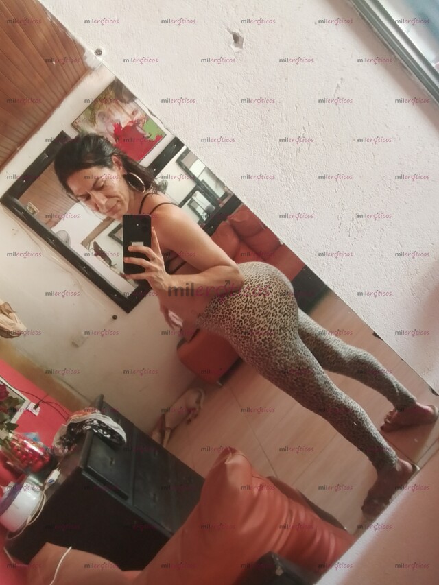 FOTOS DE DELICIOSA TRANS FEMENINA VERSÁTIL CACHONDA LECHERA