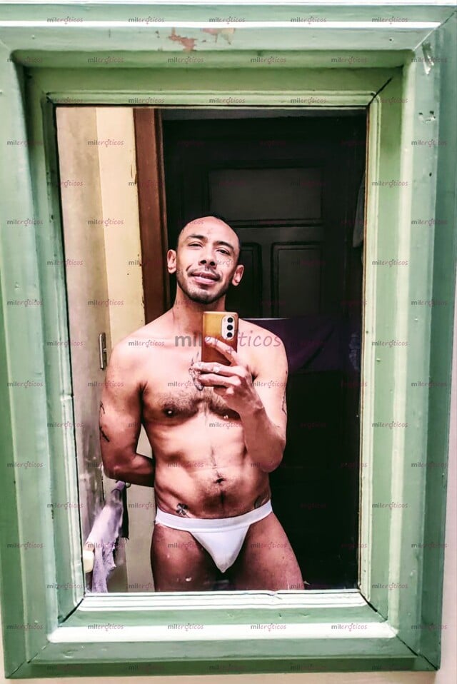 FOTOS DE MORENO REGIO XL PARA DISFRUTAR. MORBO, PLACER Y LO QUE PIDAS PARA COMPLACER.