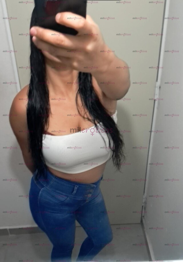 FOTOS DE LA CHICA MAS DESEABLE DE TODAS, LA QUE TIENE EL CUERPO MÁS LINDO, SEXI Y EL MÁS