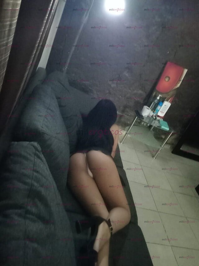 FOTOS DE EXTREMA $400 TETOTA PIEL BLANCA BIEN CALIENTE EXPERTA