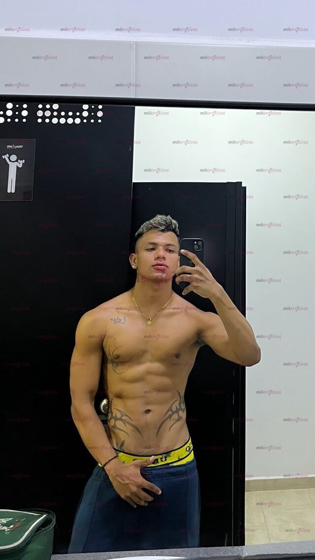 FOTOS DE LLEGÓ TU CHICO UNIVERSITARIO CON UN BUEN PERFIL PROFESIONAL ,TRIGUEÑO , ATLÉTICO