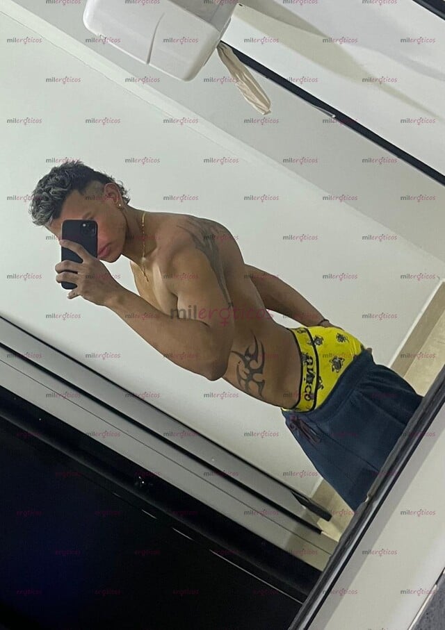 FOTOS DE LLEGÓ TU CHICO UNIVERSITARIO CON UN BUEN PERFIL PROFESIONAL ,TRIGUEÑO , ATLÉTICO