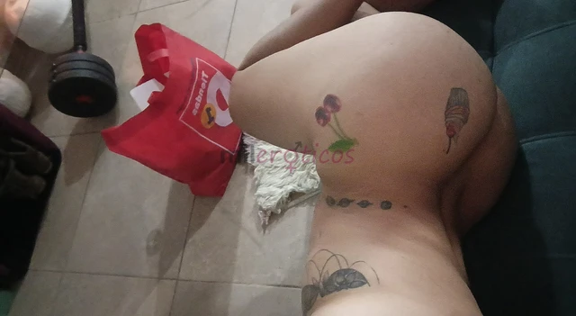 Mi nombre es tatiana divertida para los juegos sexuales complaciente te complazco en tus antojos sensual dulce pervertida presto servicio de masaje pa...