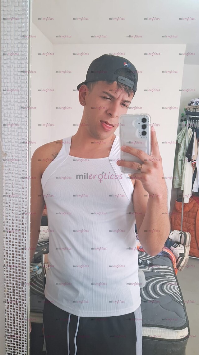 FOTOS DE CHICO INTER DISPUESTO A CUMPLIR TUS FANTACIAS VAMOS A PSAR UN RATO DE PLACER
