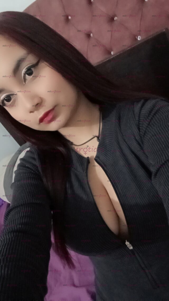 FOTOS DE HOLA MIS AMORES PASO POR ESTA LINDA CIUDAD YA QUE SOY UNA RICA PAISA TE ESPERO