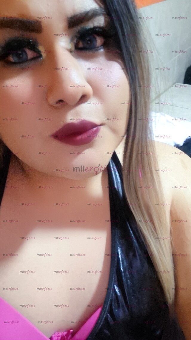 FOTOS DE NENA TRAVESTI GORDIBUNA DIAPONIBLE PARA TI CONTENIDO DELICIOSO