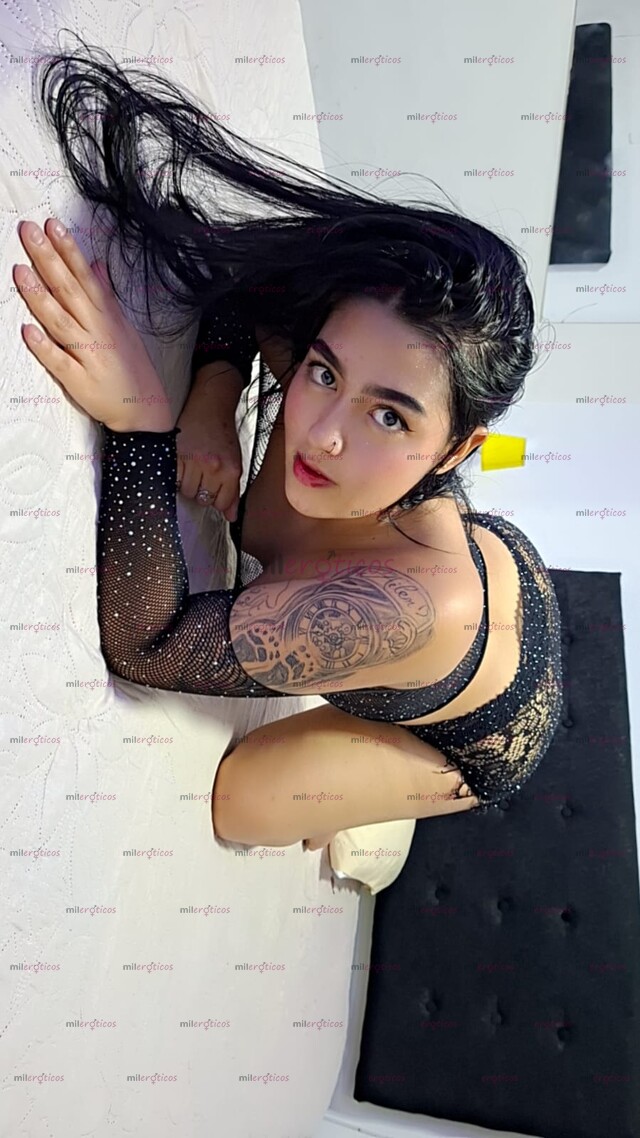 FOTOS DE CORAL , CARITA ANGELICAL CON UN CULO RICO