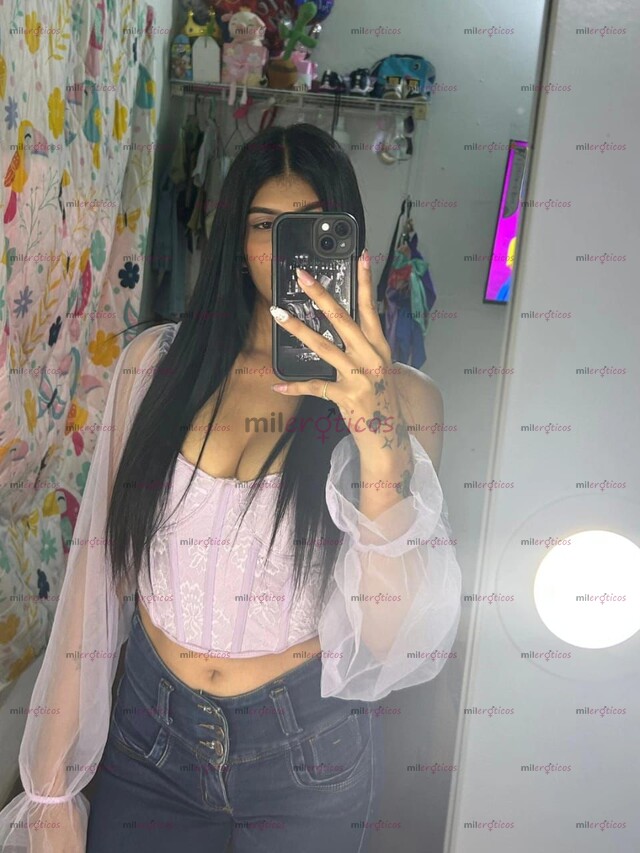 FOTOS DE SOY UNA DIABLITA EN LA CAMA, DISFRUTEMOS LOS DOS