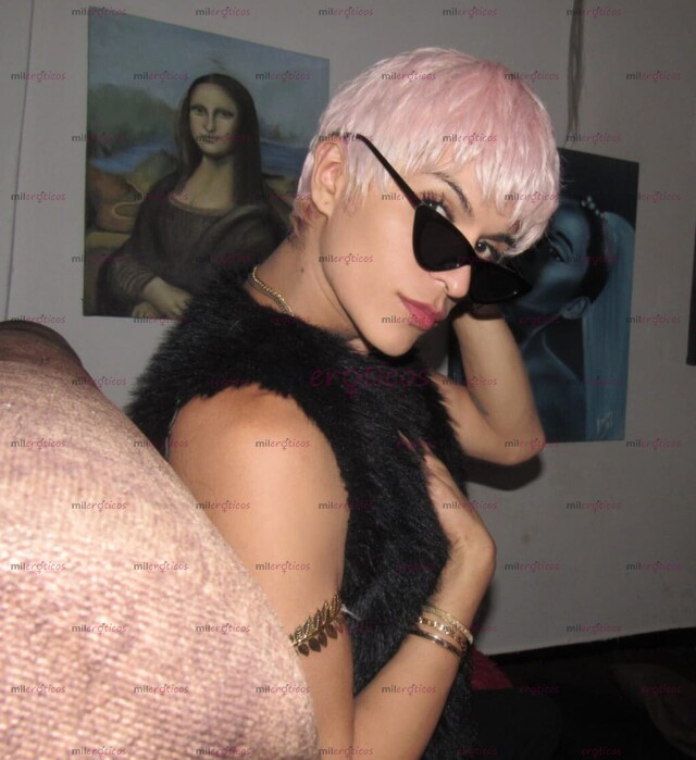 FOTOS DE JOVEN COMPLACIENTE DISPUESTO A DARTE PLACER A CAMBIO DE $ , ENVIAME UN MENSAJE .